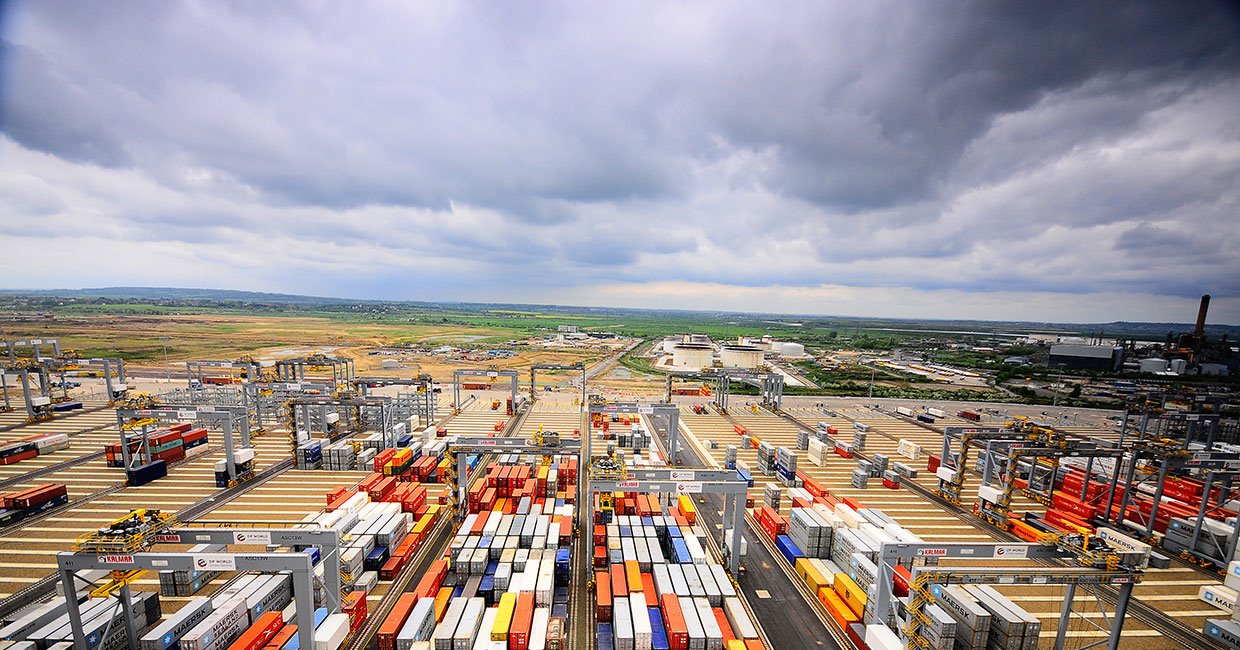 Zero-emission drive technologies gain ground at container terminals
